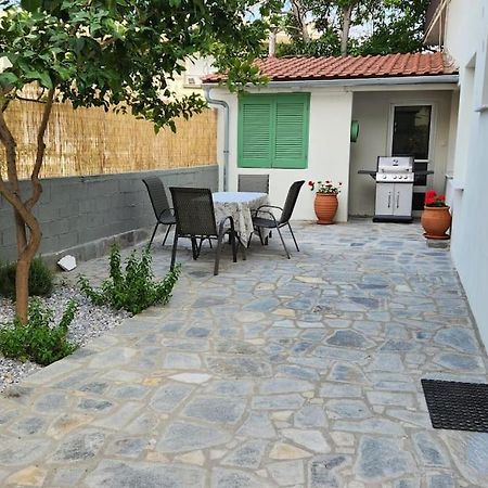 The Lemon Tree Vila Potos Exterior foto